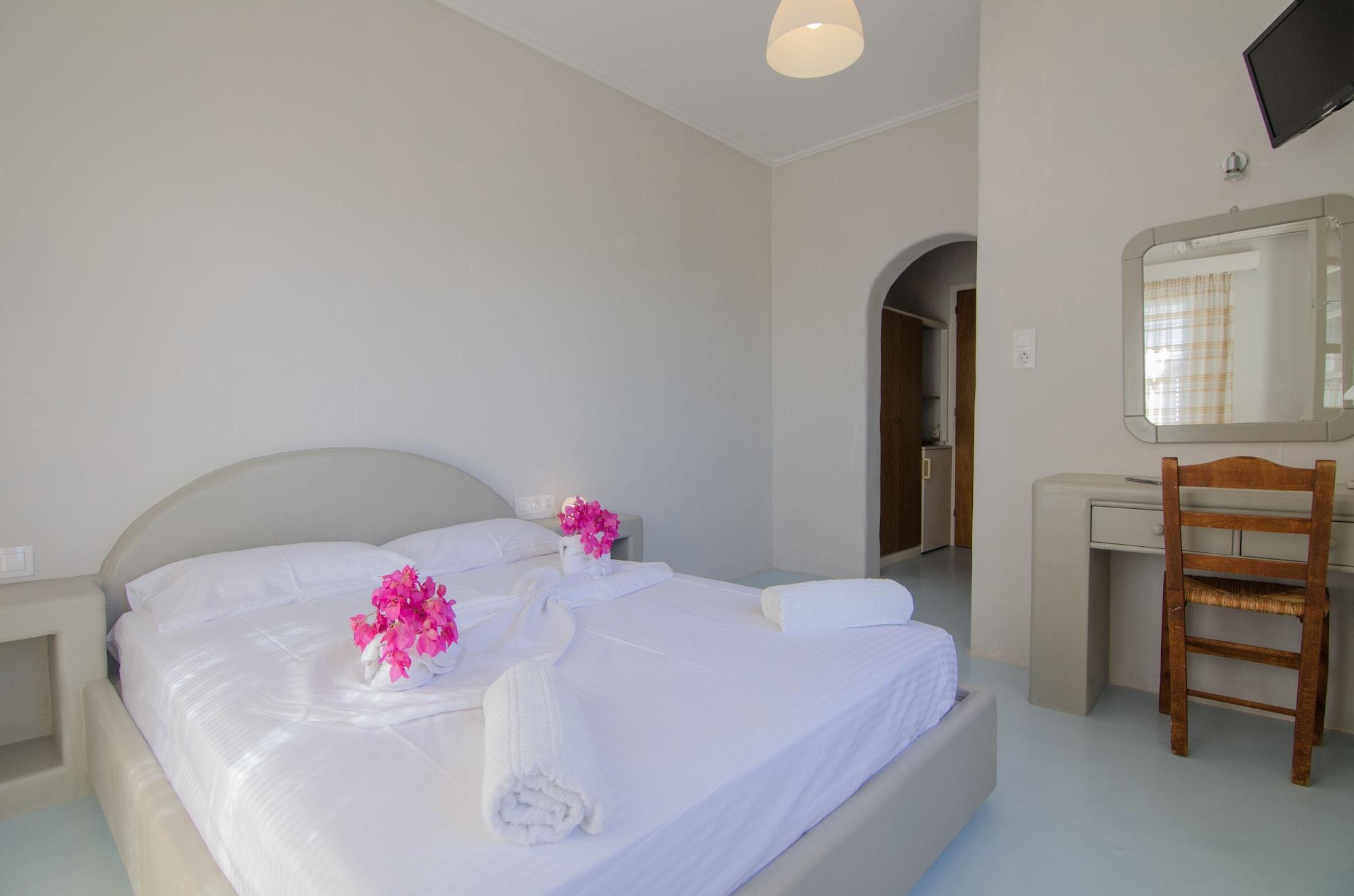 Olga Aparthotel Chora  Exterior photo