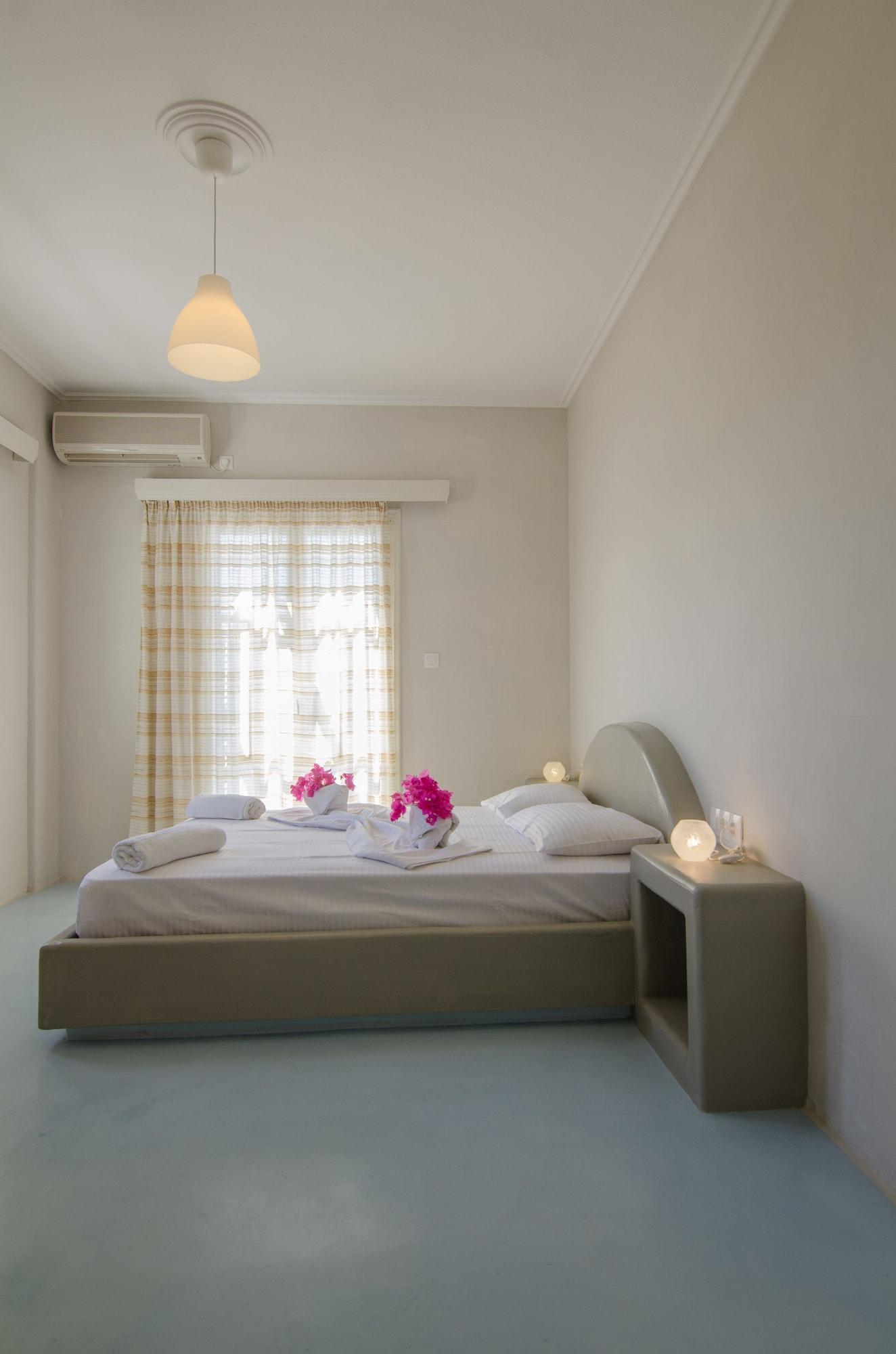 Olga Aparthotel Chora  Exterior photo